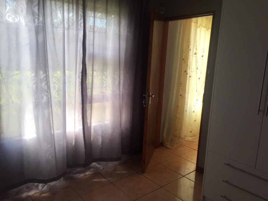 To Let 3 Bedroom Property for Rent in Amalinda Eastern Cape